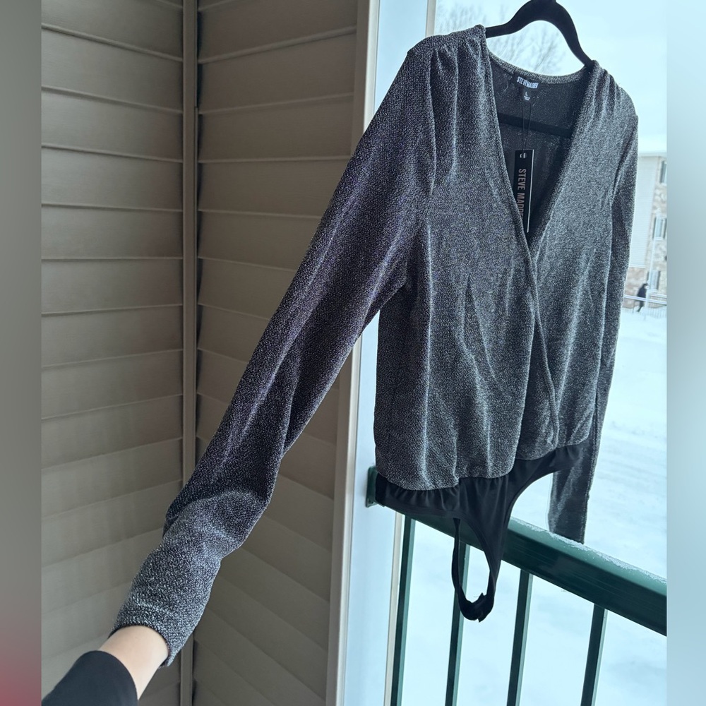 🆕✨ Steve Madden Metallic Silver Wrap Bodysuit Top Long Sleeve Party Size L Chic - Picture 11 of 15